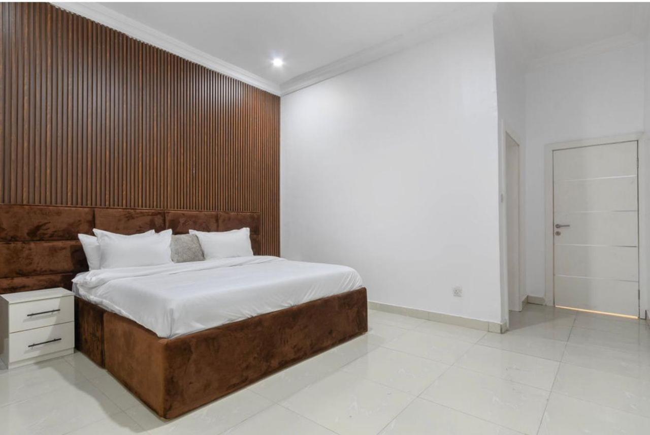 Villa Toscana Luxe Gra Port Harcourt Exterior foto