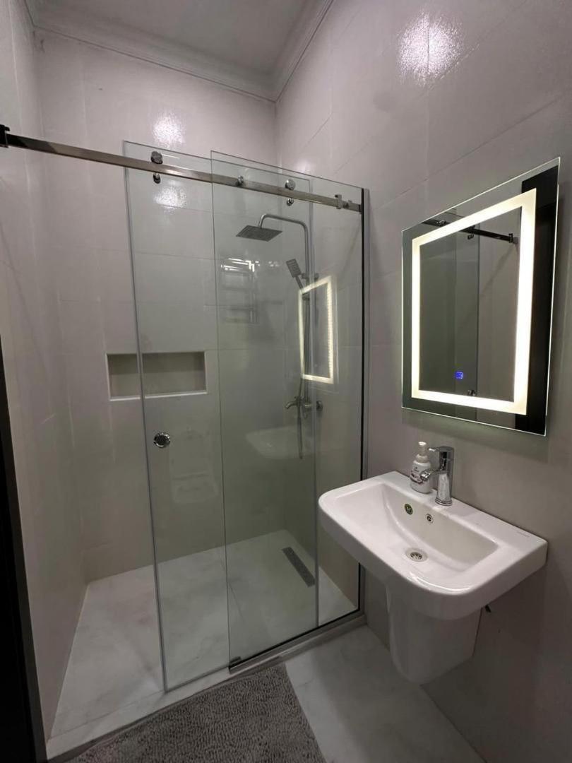 Villa Toscana Luxe Gra Port Harcourt Exterior foto