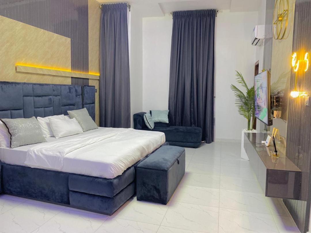 Villa Toscana Luxe Gra Port Harcourt Exterior foto